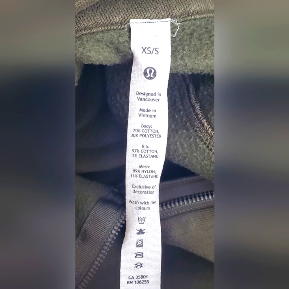 Lululemon Size XS/S Scuba Fleece Green Olive Color-Cropped Half Zip-Up - Picture 7 of 13